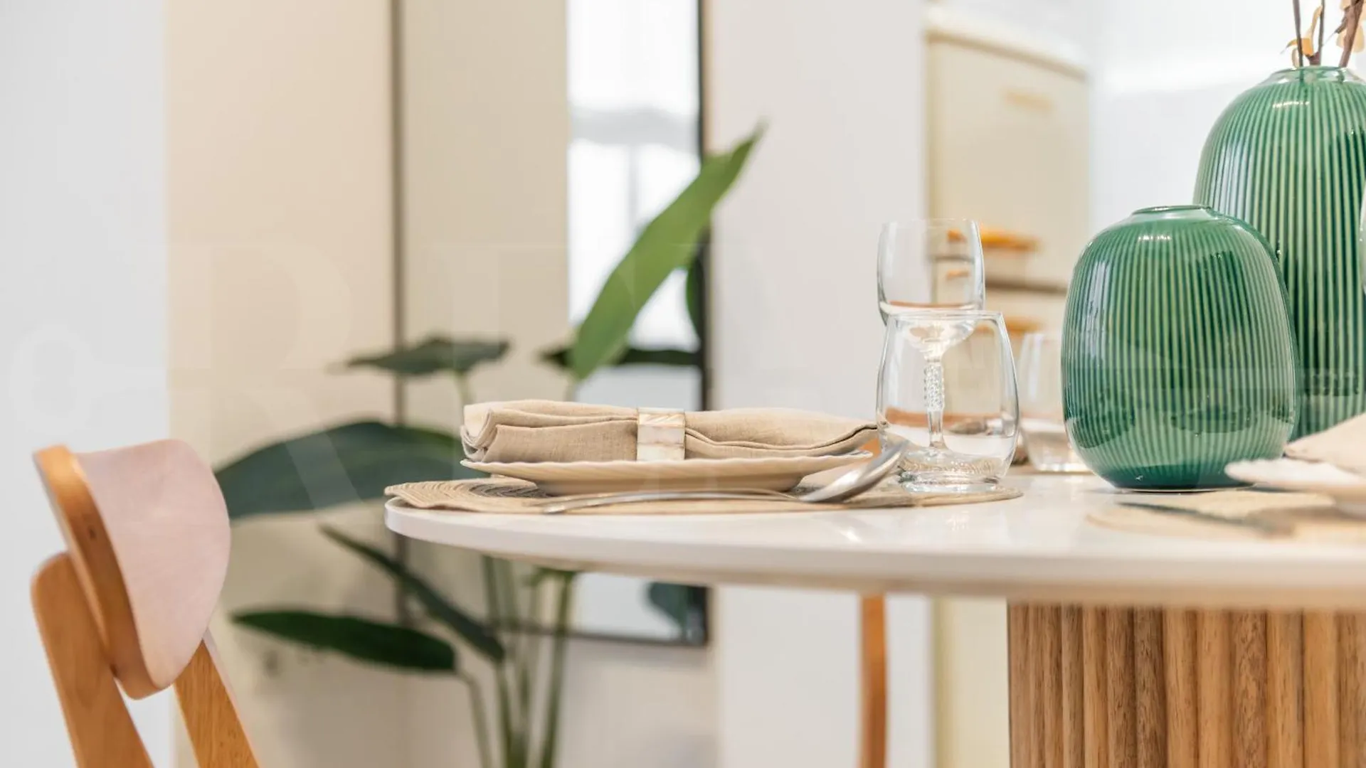 Cozy Apartment In The Heart Of Malaga By Rems 0*,  İspanya
