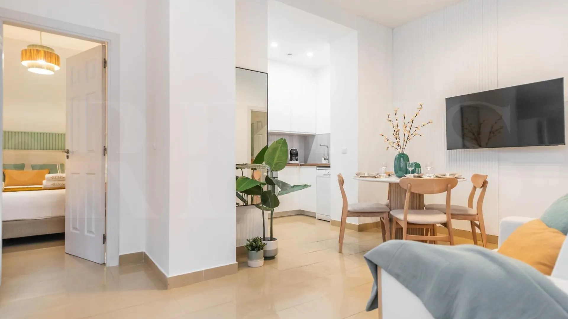 Cozy Apartment In The Heart Of Malaga By Rems